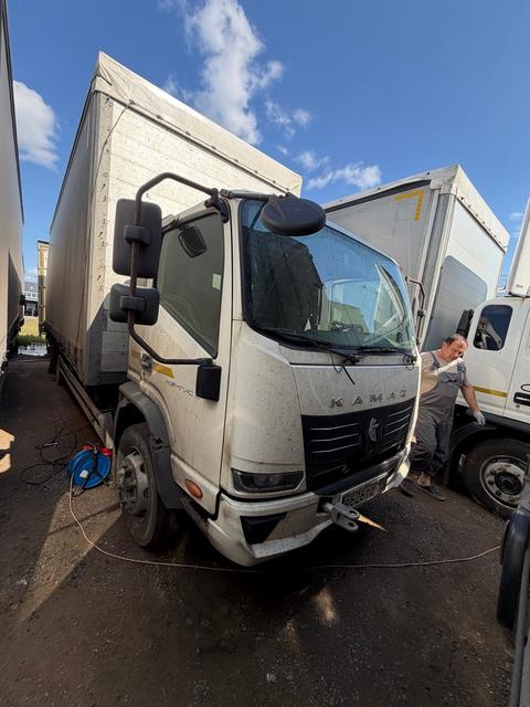 КАМАЗ Компас 12 (борт с тентом РУСТРАК 4389Z1 на ш КАМАЗ Компас 43082)
