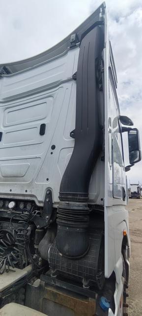 КАМАЗ Седельный тягач КАМАЗ 54901-70014-СА — фото 17