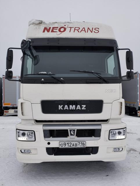 КАМАЗ Седельный тягач КАМАЗ 5490-801-DC (газодизель)