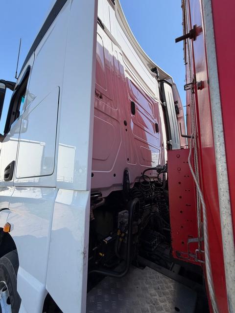 КАМАЗ Седельный тягач КАМАЗ 54901-70014-СА — фото 40