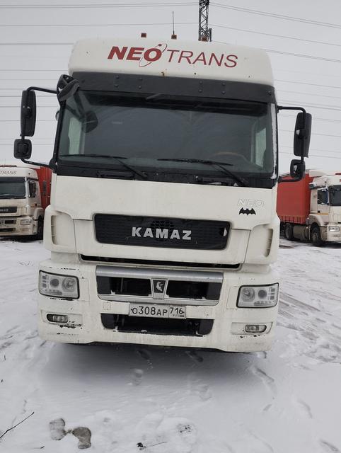 КАМАЗ Седельный тягач КАМАЗ 5490-801-DC (газодизель)