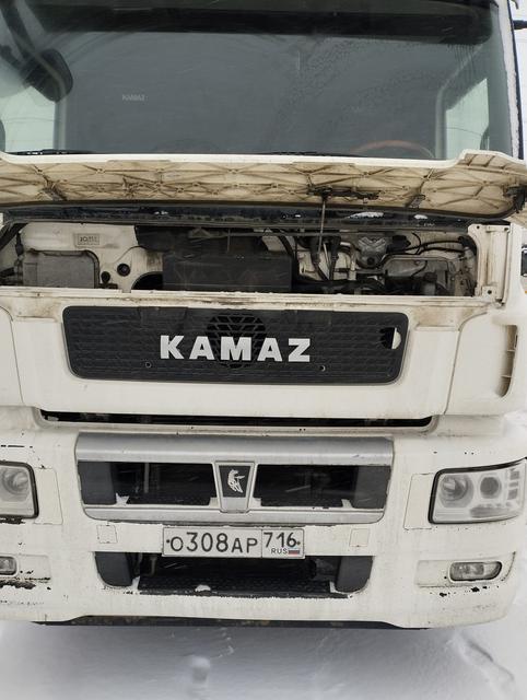 КАМАЗ Седельный тягач КАМАЗ 5490-801-DC (газодизель) — фото 2