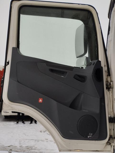 КАМАЗ Седельный тягач КАМАЗ 5490-801-DC (газодизель) — фото 40