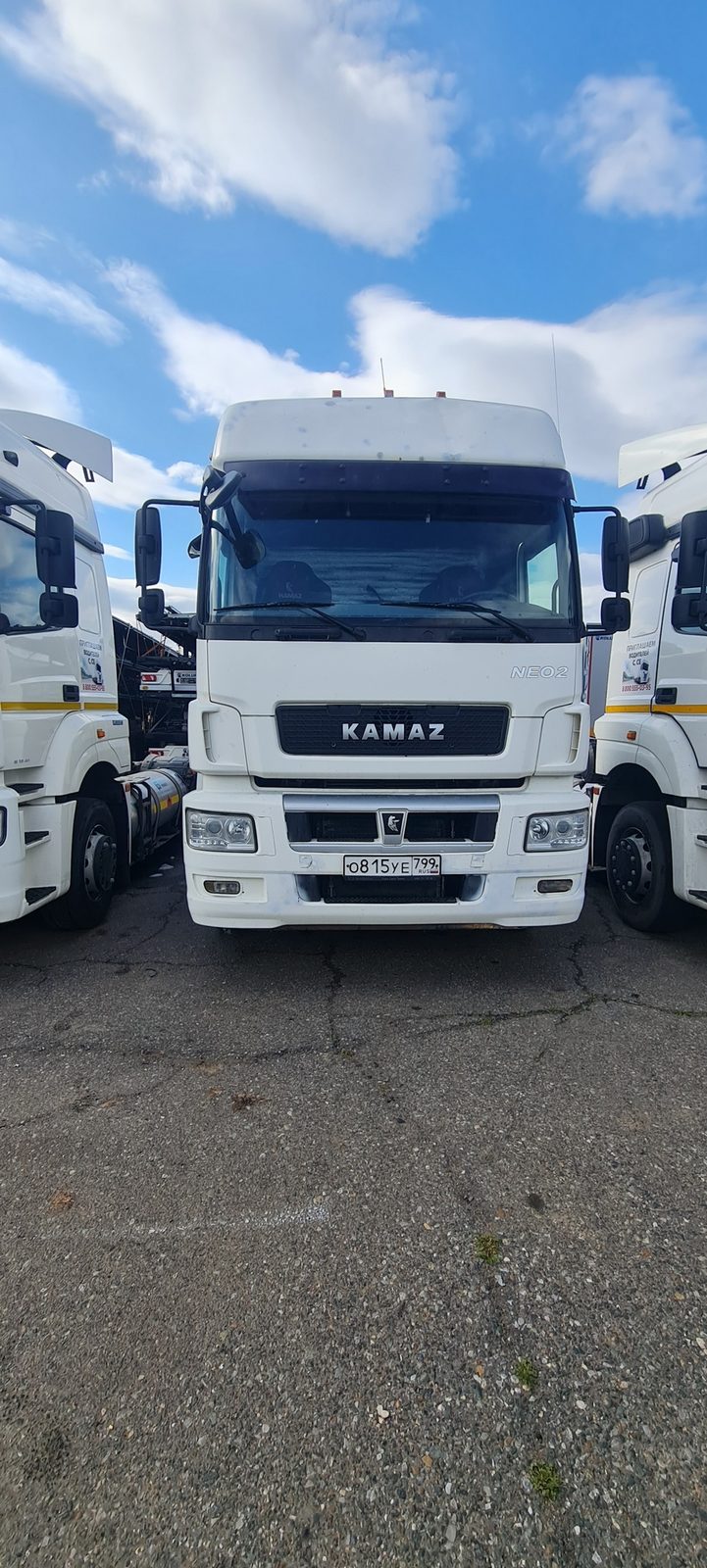 КАМАЗ Седельный тягач КАМАЗ 5490-80802-90(5P) (СПГ)