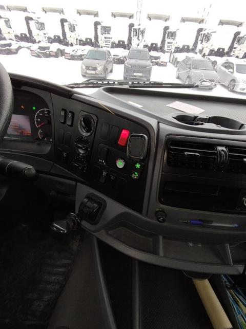 КАМАЗ Седельный тягач КАМАЗ 5490-801-DC (газодизель) — фото 50