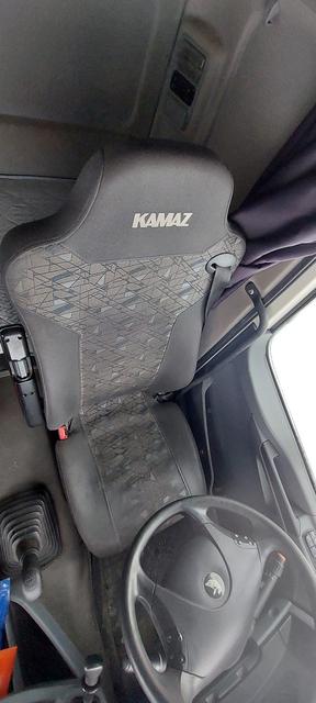 КАМАЗ Седельный тягач КАМАЗ 5490-801-DC (газодизель) — фото 45