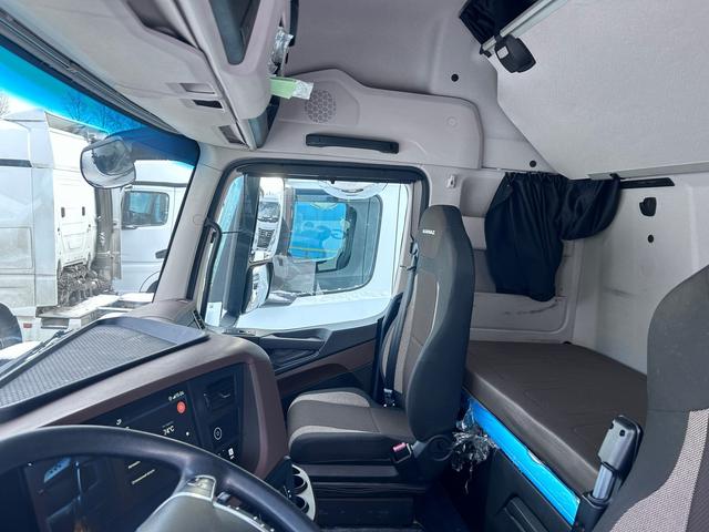 КАМАЗ Седельный тягач КАМАЗ 54901-70014-СА — фото 31