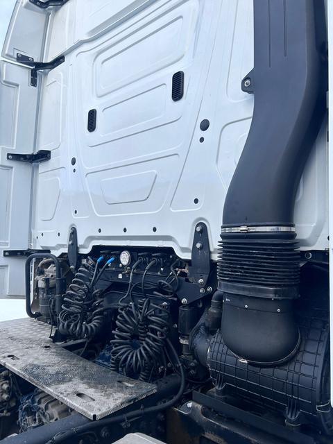 КАМАЗ Седельный тягач КАМАЗ 54901-70014-СА — фото 15