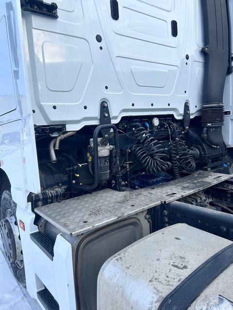 КАМАЗ Седельный тягач КАМАЗ 54901-70014-СА — фото 25