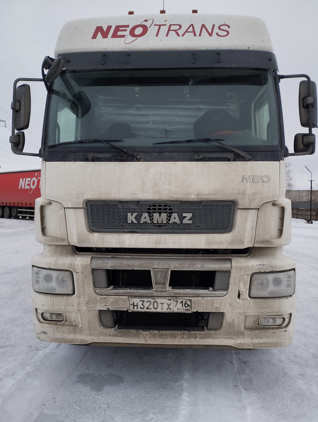 КАМАЗ Седельный тягач КАМАЗ 5490-801-DC (газодизель)