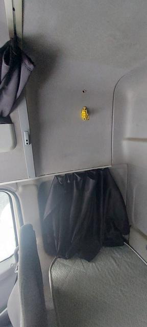 КАМАЗ Седельный тягач КАМАЗ 5490-801-DC (газодизель) — фото 40