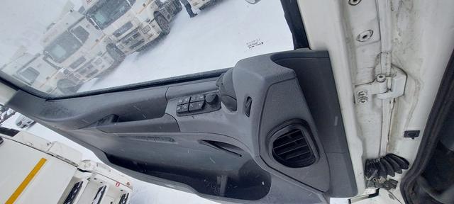 КАМАЗ Седельный тягач КАМАЗ 5490-801-DC (газодизель) — фото 32