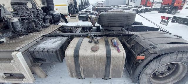 КАМАЗ Седельный тягач КАМАЗ 5490-801-DC (газодизель) — фото 27