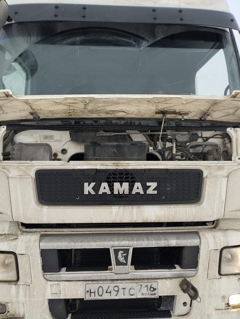 КАМАЗ Седельный тягач КАМАЗ 5490-801-DC (газодизель) — фото 2