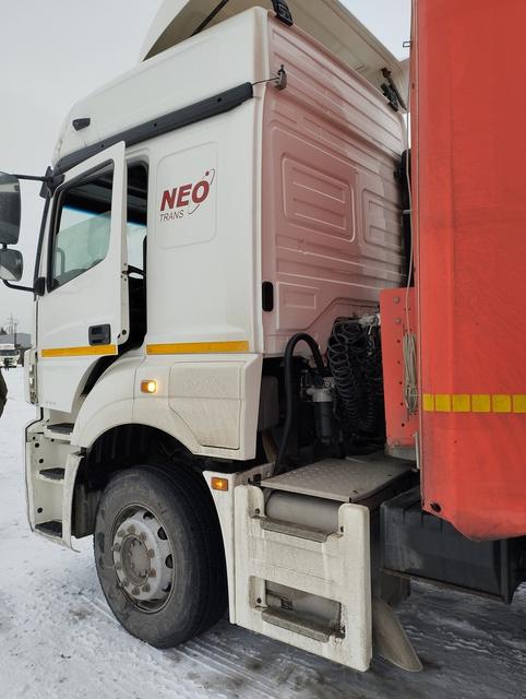 КАМАЗ Седельный тягач КАМАЗ 5490-801-DC (газодизель) — фото 28