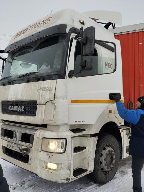 КАМАЗ Седельный тягач КАМАЗ 5490-801-DC (газодизель) — фото 35
