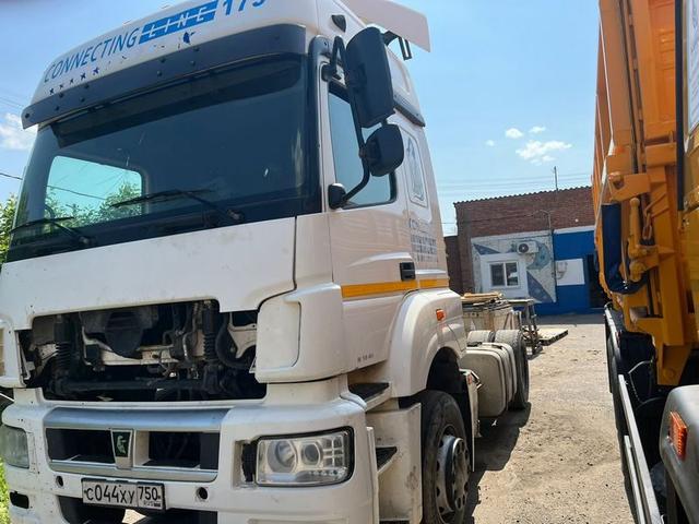КАМАЗ Седельный тягач КАМАЗ 5490-892-DC (газодизель) — фото 2