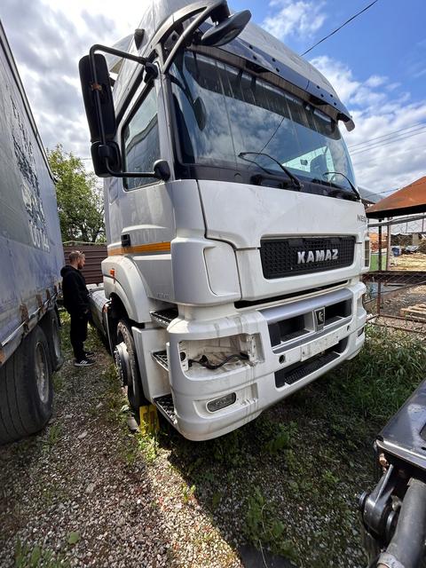 КАМАЗ Седельный тягач КАМАЗ 5490-892-DC (газодизель) — фото 3