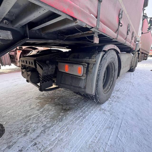 КАМАЗ Седельный тягач КАМАЗ 5490-801-DC (газодизель) — фото 17