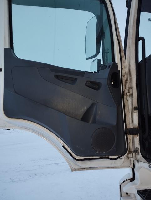 КАМАЗ Седельный тягач КАМАЗ 5490-801-DC (газодизель) — фото 50