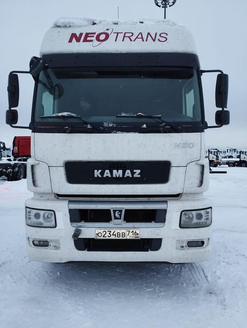 КАМАЗ Седельный тягач КАМАЗ 5490-801-DC (газодизель)