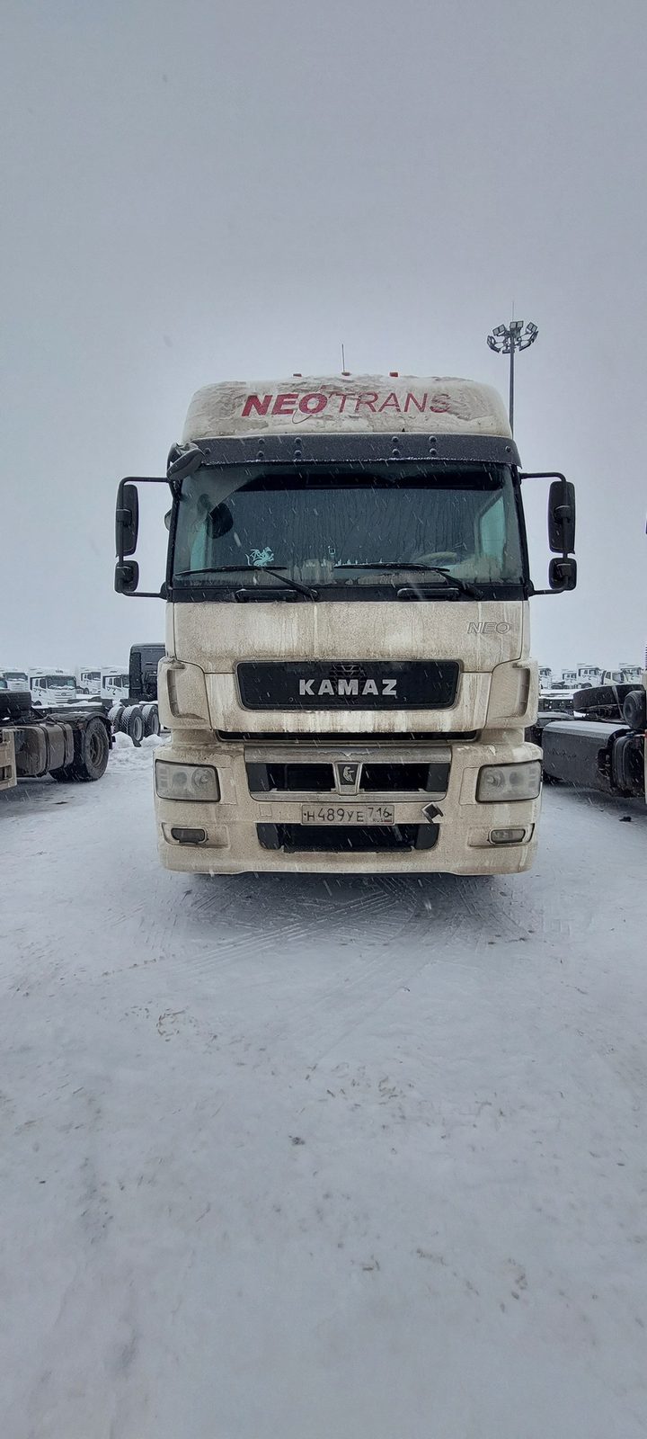 КАМАЗ Седельный тягач КАМАЗ 5490-801-DC (газодизель)