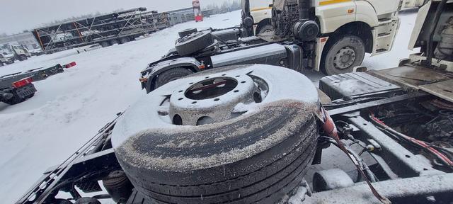 КАМАЗ Седельный тягач КАМАЗ 5490-801-DC (газодизель) — фото 17