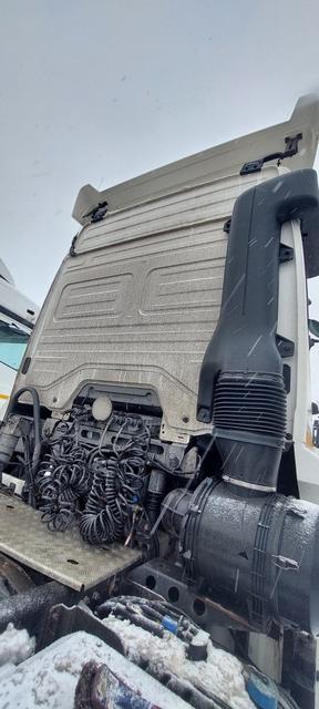 КАМАЗ Седельный тягач КАМАЗ 5490-801-DC (газодизель) — фото 15