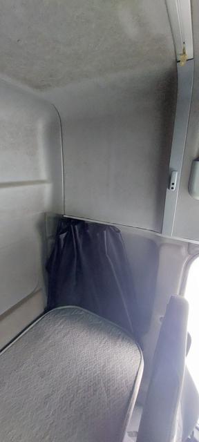 КАМАЗ Седельный тягач КАМАЗ 5490-801-DC (газодизель) — фото 54