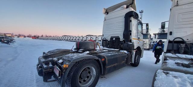 КАМАЗ Седельный тягач КАМАЗ 5490-801-DC (газодизель) — фото 16