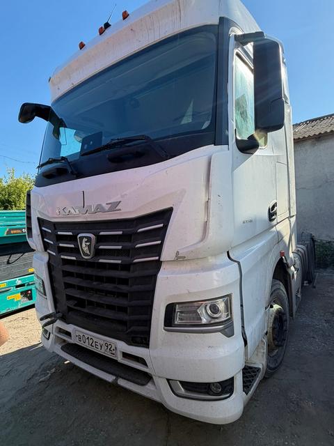 КАМАЗ Седельный тягач КАМАЗ 54901-70014-СА — фото 4