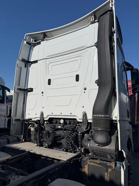 КАМАЗ Седельный тягач КАМАЗ 54901-70014-СА — фото 14