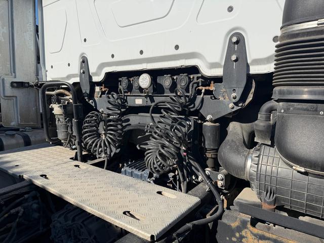 КАМАЗ Седельный тягач КАМАЗ 54901-70014-СА — фото 16