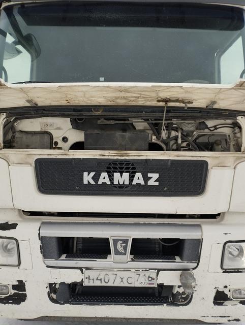 КАМАЗ Седельный тягач КАМАЗ 5490-801-DC (газодизель) — фото 4