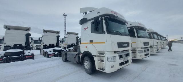 КАМАЗ Седельный тягач КАМАЗ 5490-801-DC (газодизель) — фото 5