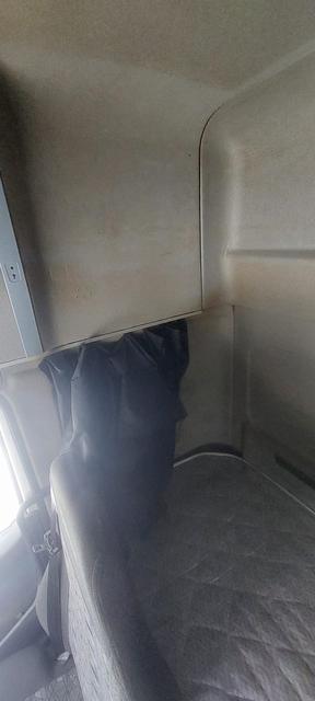 КАМАЗ Седельный тягач КАМАЗ 5490-801-DC (газодизель) — фото 37