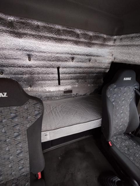 КАМАЗ Седельный тягач КАМАЗ 5490-801-DC (газодизель) — фото 58