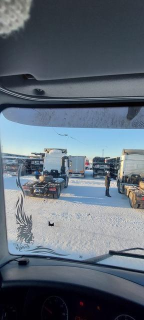 КАМАЗ Седельный тягач КАМАЗ 5490-801-DC (газодизель) — фото 27