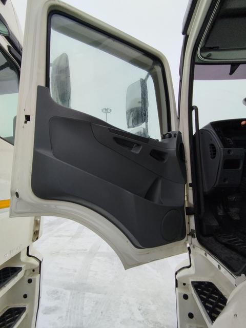 КАМАЗ Седельный тягач КАМАЗ 5490-801-DC (газодизель) — фото 52