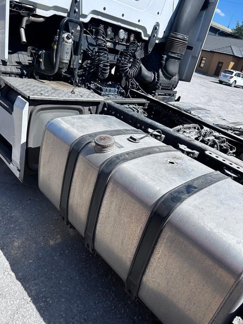 КАМАЗ Седельный тягач КАМАЗ 54901-70014-СА — фото 28