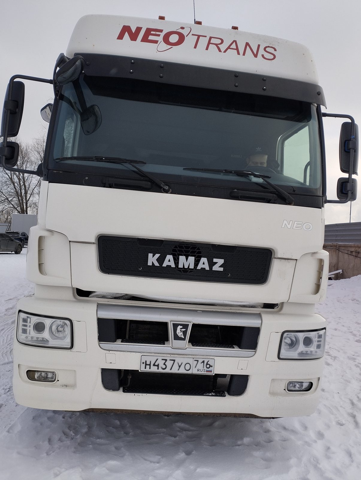 КАМАЗ Седельный тягач КАМАЗ 5490-801-DC (газодизель)