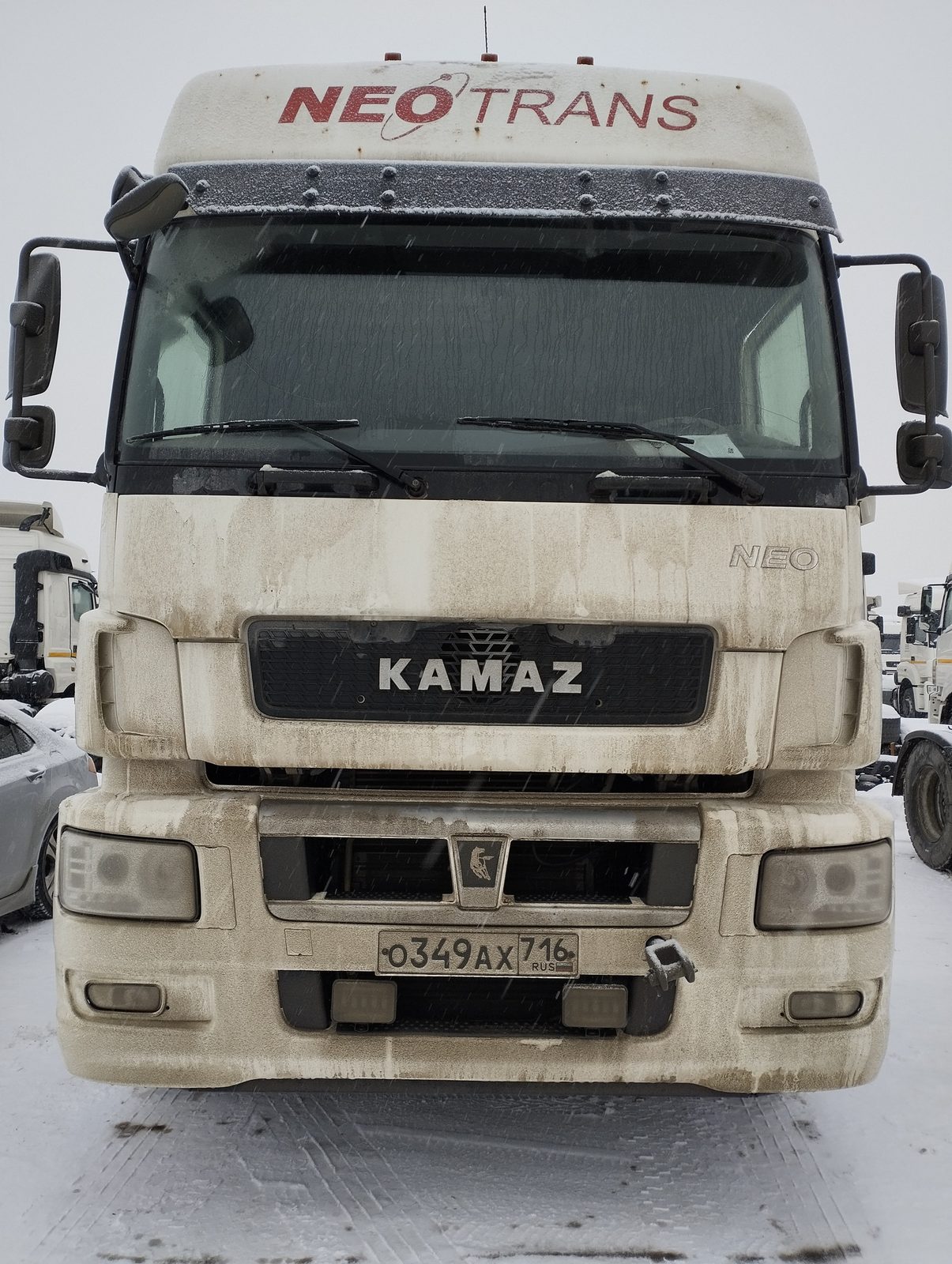 КАМАЗ Седельный тягач КАМАЗ 5490-801-DC (газодизель)